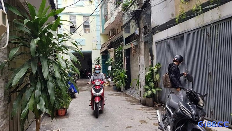 Nằm mơ thấy đi lạc vào ngõ cụt cho thấy bạn đang đối mặt với một số rắc rối