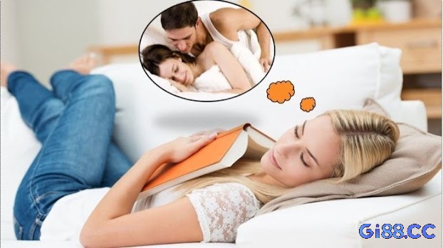 Nếu nằm mơ thấy người yêu cũ không chỉ là mong nhớ người xưa, có thể là là cảm giác bất lực, bạn nên tìm hiểu xem nằm mơ thấy người yêu đánh con gì nhé!