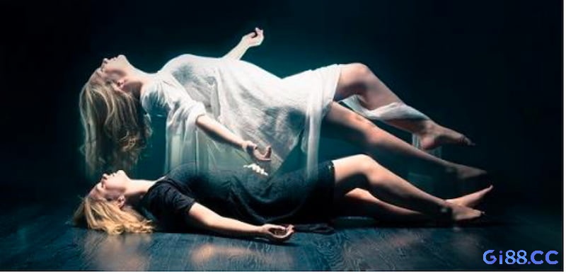 Hình ảnh phản ánh quan niệm dân gian về giấc mơ thấy người đã khuất – điềm lành và sự gắn kết với tổ tiên